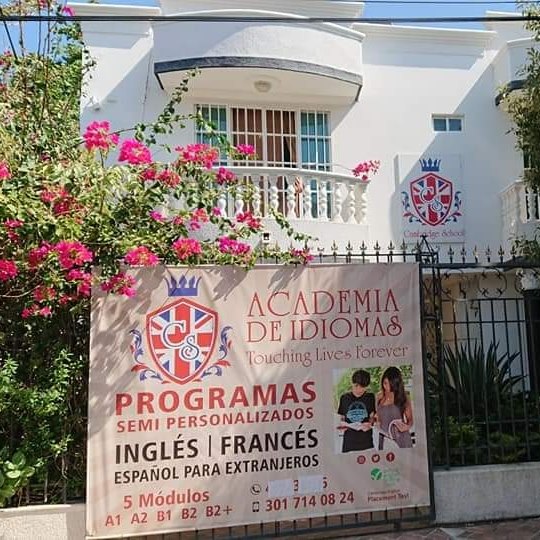 Cambridge School Academia De Idiomas