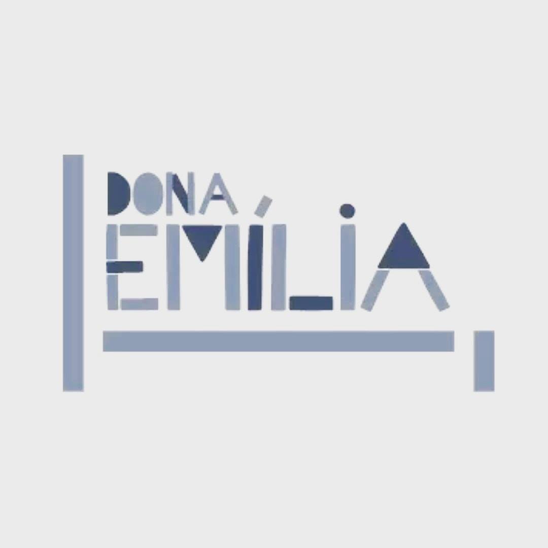 Dona Emília