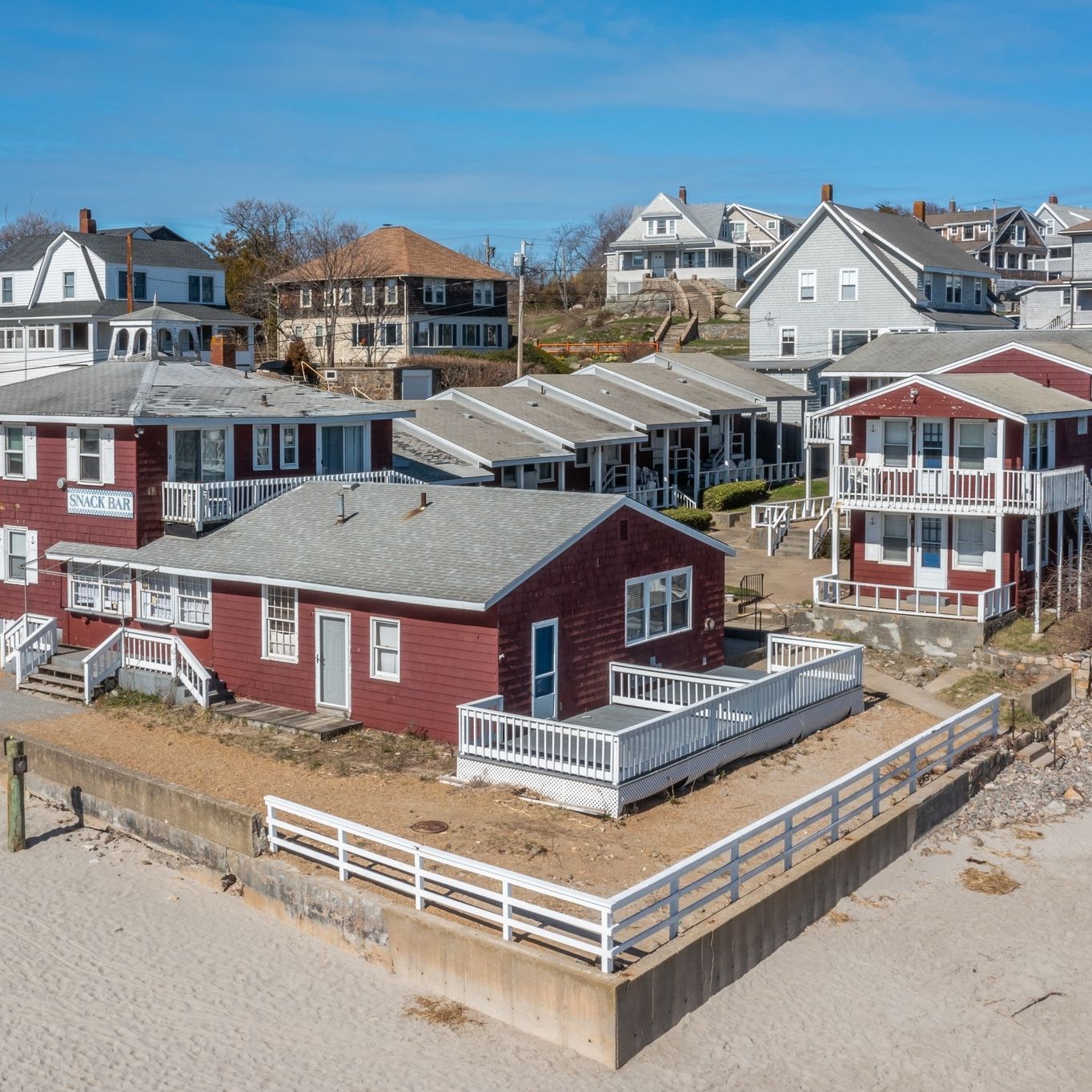 Good Harbor Beach Inn