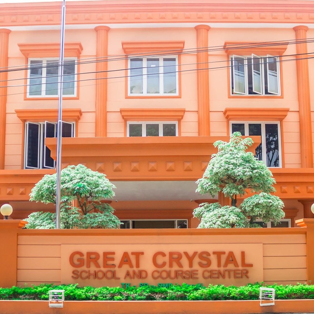 Great Crystal School And Course Center