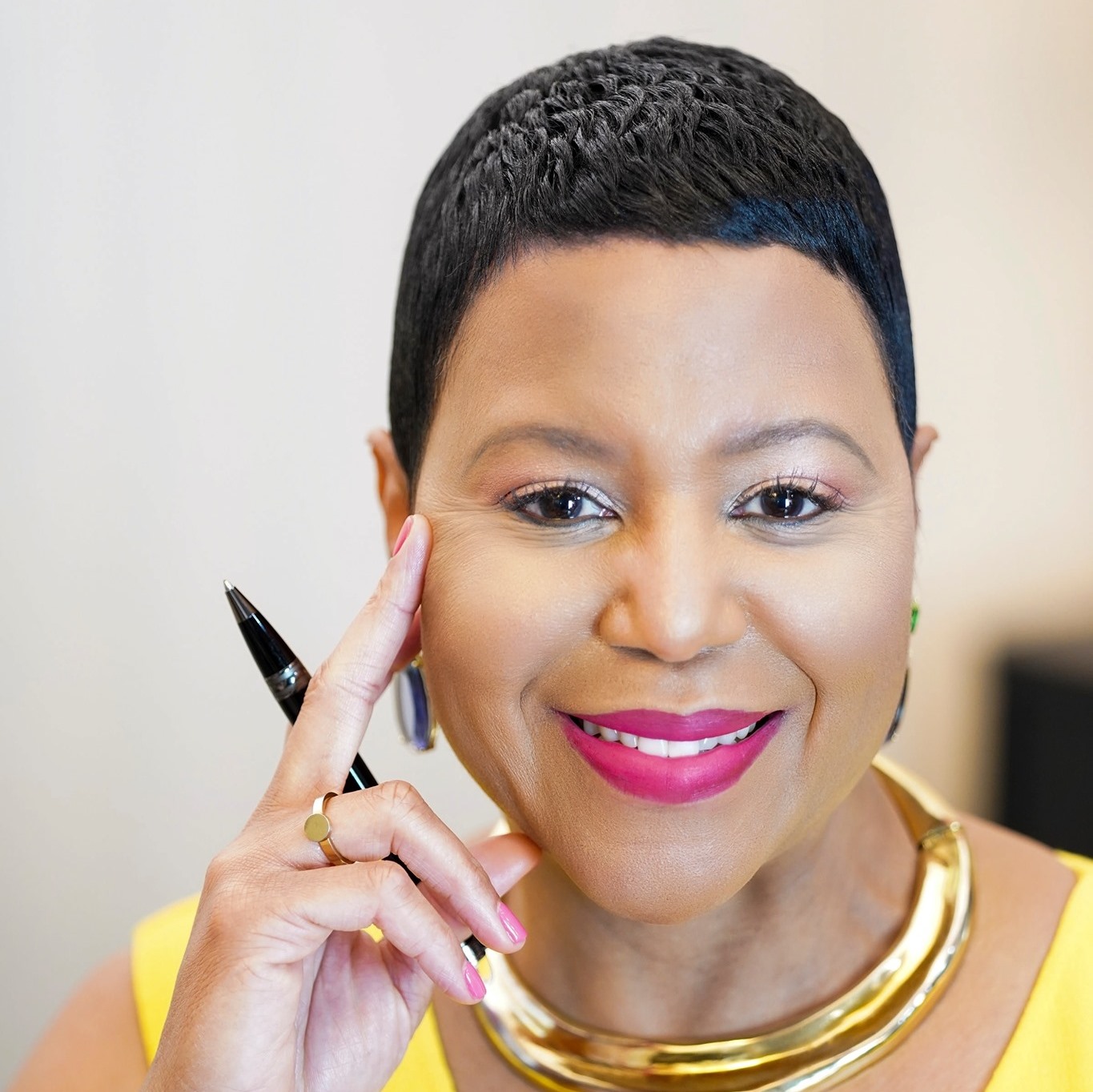 IAMKARENSWAIN | Karen Swain -Founder & Owner