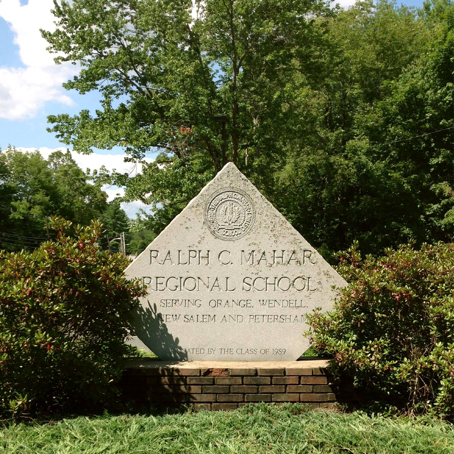 Ralph C. Mahar Regional School