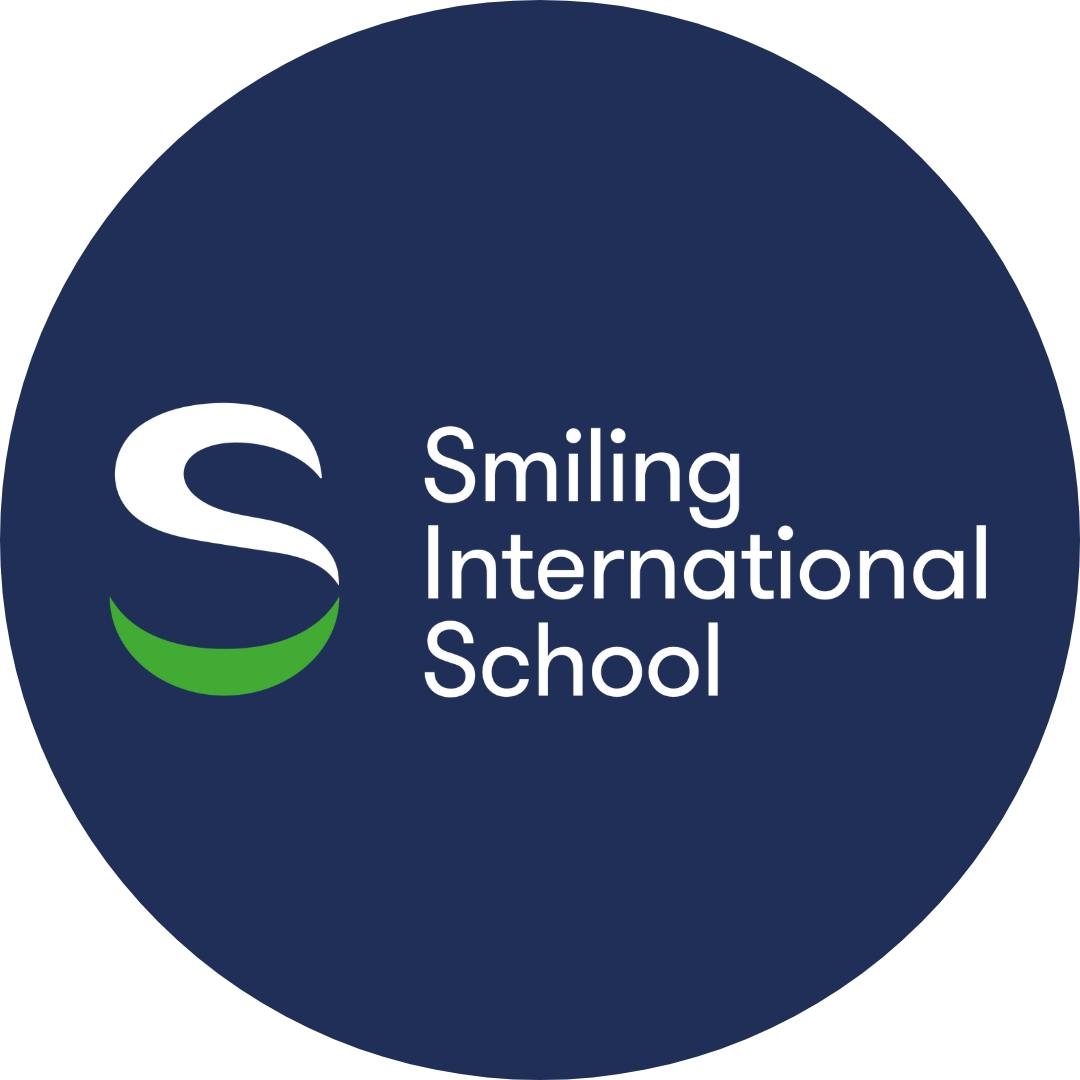 Smiling International School